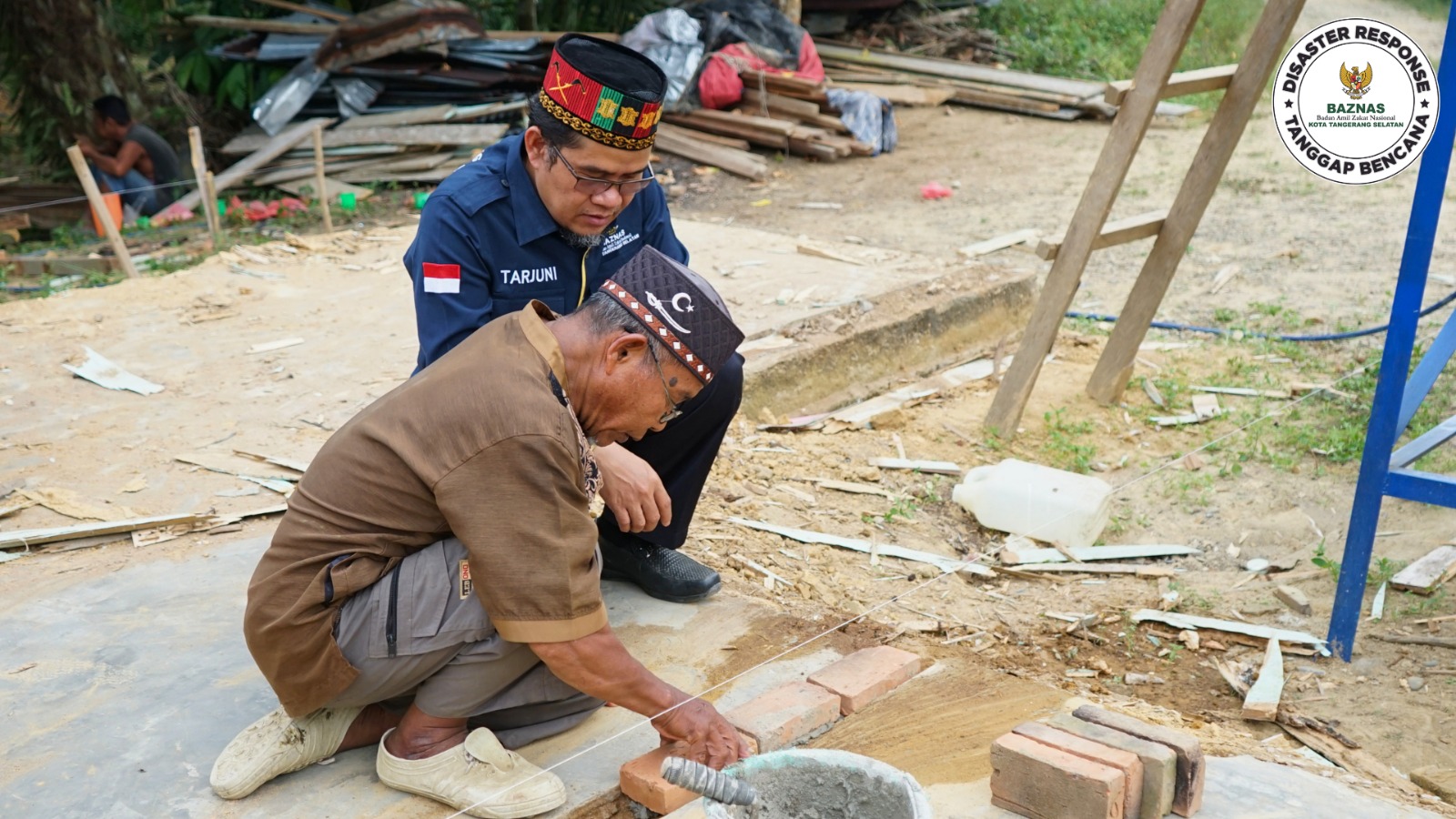 PELETAKAN BATU PERTAMA MUSHOLLA DI DUSUN ALUR ITAM, ACEH TAMIANG MENJADI SIMBOL KEPEDULIAN DAN AMAL JARIYAH